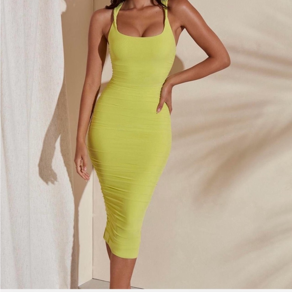 NWOT OH POLLY DRESS